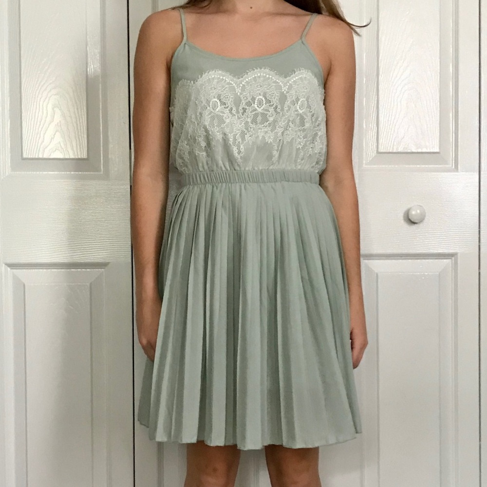 Cute Ivory Green Dress